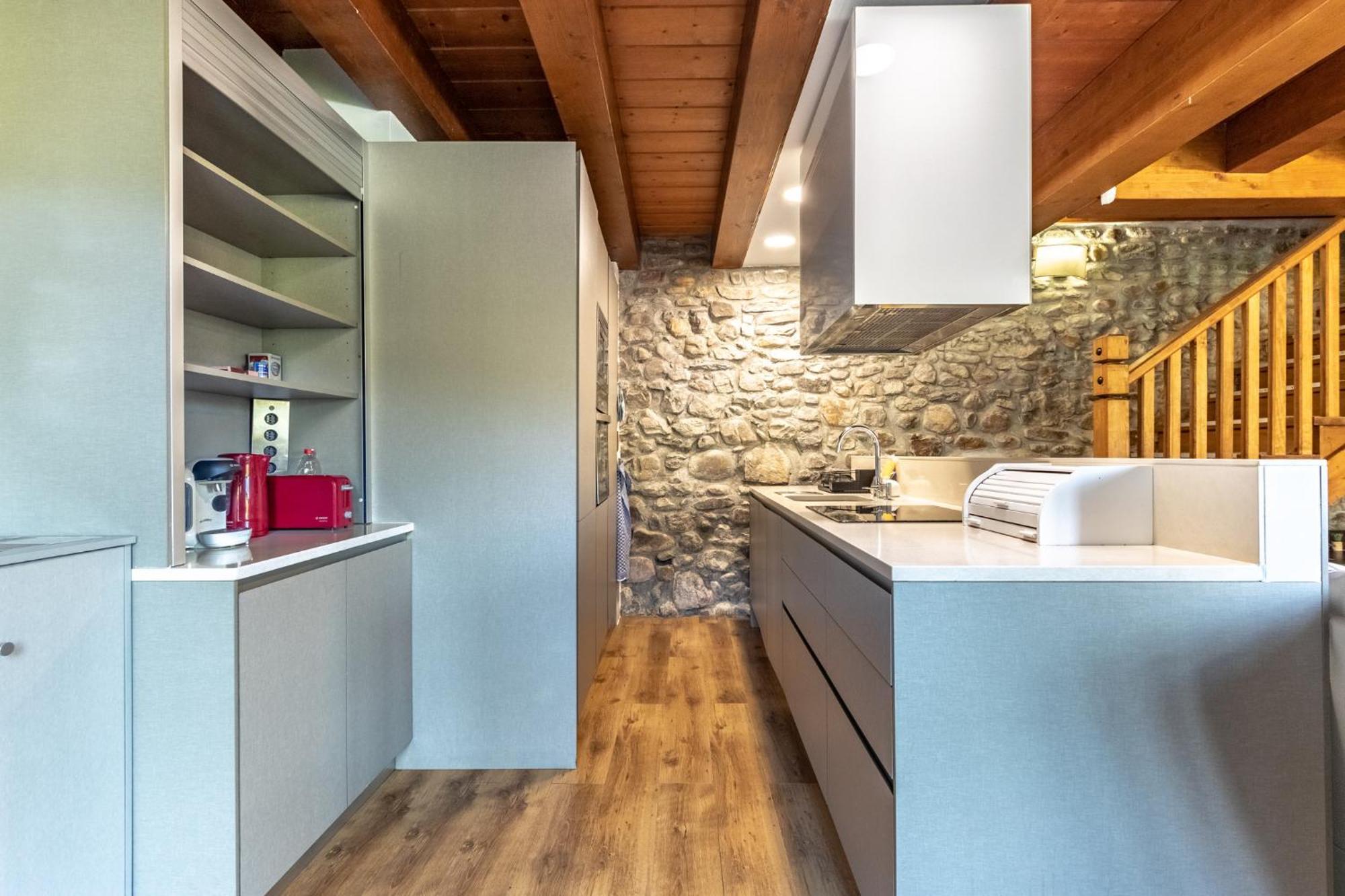 43A Nature With Parking By Aston Rentals Otanes Exterior photo